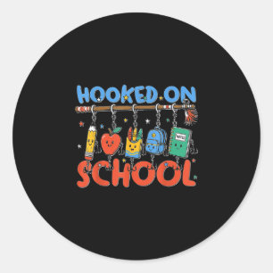 Verzeild in school grappige vissen eerste schoolda ronde sticker