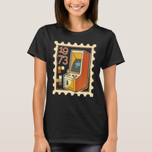Verzendstempel met computer Game Slot Machine 1973 T-shirt (Voorkant)