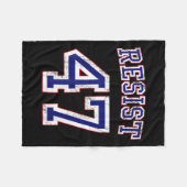 Verzet tegen Trump 47 Retro Distressed Graphic Fleece Deken (Voorkant (Horizontaal))