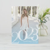 Vet AFSTUDEERDER 2023 Bekleding Licht Blauw Afstud Aankondiging (Staand voorkant)