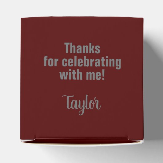 Vet AFSTUDEERDER grijs op donkermaroon Graduparty Bedankdoosjes (Bovenkant)