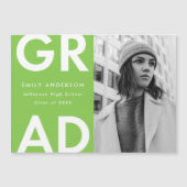 Vet Afstudeerder Lime Green Foto Afstuderen Magnetische Uitnodiging (Voorkant)