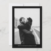 Vet Ampersand & Datum Zwart & Wit Foto Bruiloft Kaart (Achterkant)