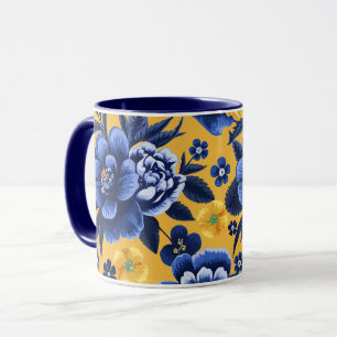 Vet Blauw en Geel Bloemen op een Gele achtergrond Mok