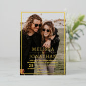 Vet Elegant Goud Rand Script Foto Bruiloft Echt Folie Uitnodiging (Staand Voorkant)
