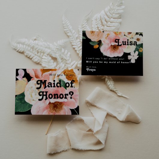 Vet Floral | Black Maid of Honor proposal Kaart