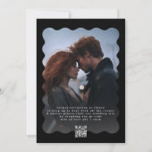 Vet geschulpte rand zwart wit QR code foto Save The Date (Achterkant)