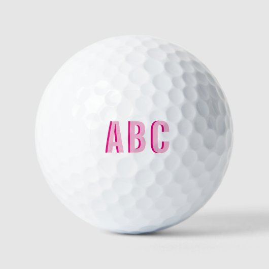 Vet gestapeld roze 3 letter monogram golfballen (Voorkant)