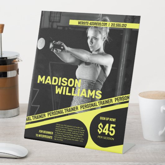 Vet Helder Geel Personal Trainer Foto Reclamebord Met Voetstuk (Insitu)