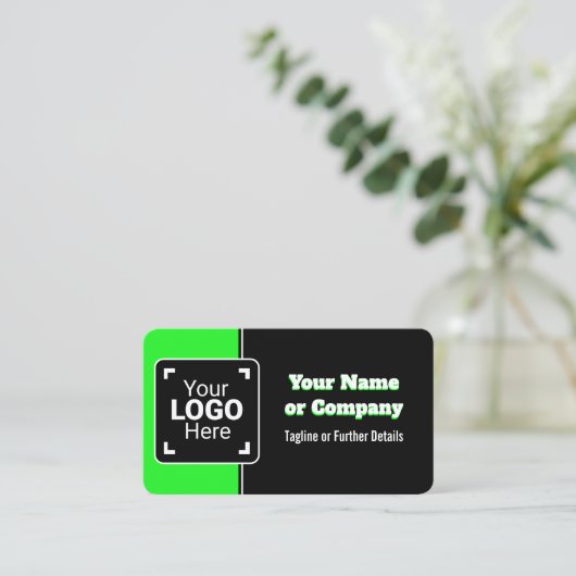 Vet, helder limoengroen, zwart & wit eigen merk visitekaartje (Staand voorkant)
