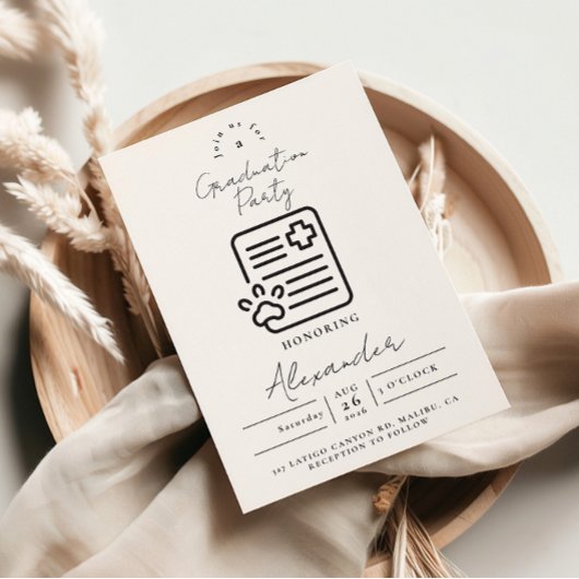 Vet Med Paw Syringe Graduation Party Kaart