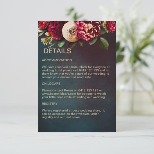 Vet Modern Rood Bloemen Informatiekaartje (Staand voorkant)