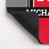 Vet monogram en naam, rode grijze en zwarte strepe muismat (Hoek)