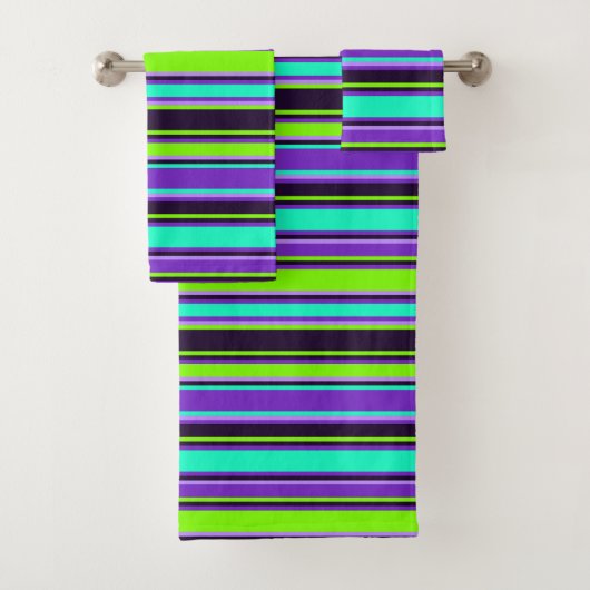 Vet Paarse, Aqua, & Chartreuse Gestreepte handdoek (Insitu)
