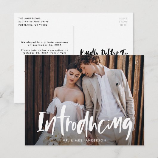 Vet penseelscript Introducing Wedding Elopement Briefkaart (Voorkant / Achterkant)