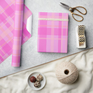 vet roze gepleisterd inpakpapier