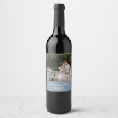 Vet Stoffig Blauw Retro Aangepaste Bruiloft Foto Wijn Etiket (Voorkant)