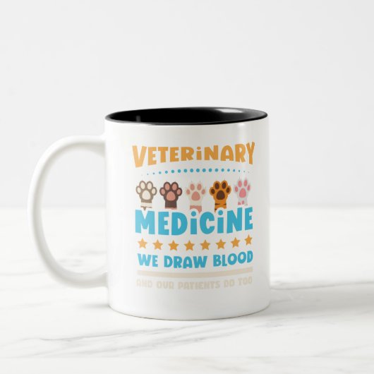 Vet Tech Veterinarian Funny Draw Blood Tweekleurige Koffiemok (Links)