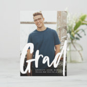 Vet trendy afstudeerder modern afstuderen voor ver aankondiging (Staand voorkant)