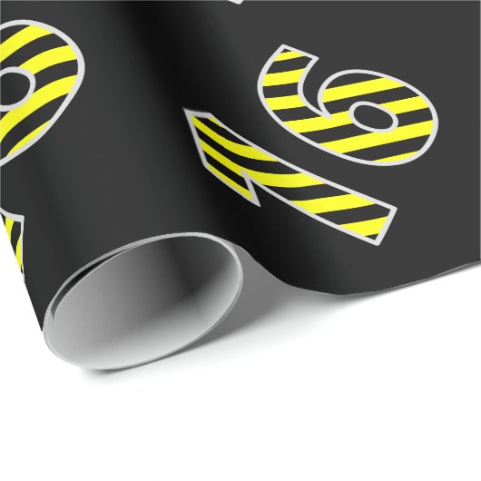 Vet, zwart & geel Strepen 16 Event # (Verjaardag) Cadeaupapier (Rol Hoek)