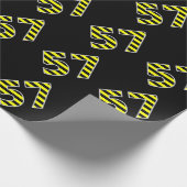Vet, zwart & geel Strepen 57 Event # (Verjaardag) Cadeaupapier (Hoek)