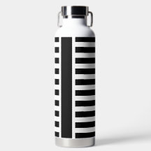 Vet zwarte witte strepen met klein rood monogram