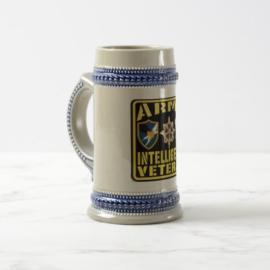 Veteraan Bier Stein van de inlichtingendienst van  Bierpul (Voorkant links)