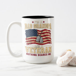 Veteraan IK BEN EEN VADER OMA/OPA EN EEN VETERAAN Tweekleurige Koffiemok