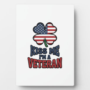 Veteraan Kus Me Patriottische Klaver Vintage T-shi Fotoplaat