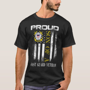 Veteraan van de kustwacht met Amerikaanse F T-shirt