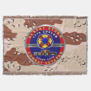 Veteraan van het 13e Corps Support Command Desert Deken