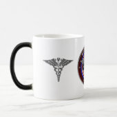 Veteraan van het medisch korps magische mok (Links)