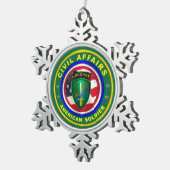 Veteraan voor civiele zaken bij het leger tin sneeuwvlok ornament (Rechts)