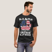 Veteran Irish Wolfhound in ruste Dog Retirement Pe T-shirt (Voorkant volledig)