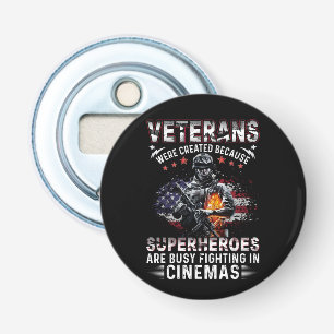 Veteranen omdat superhelden bezig zijn in Cinemas Button Flesopener