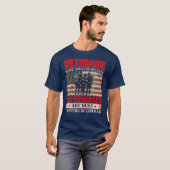 Veteranen omdat superhelden bezig zijn in Cinemas T-shirt (Voorkant volledig)
