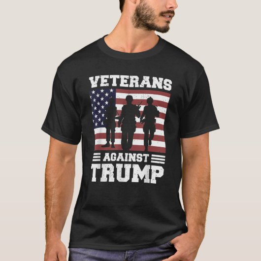 Veteranen tegen Trump Gift Design T Shirt (Voorkant)