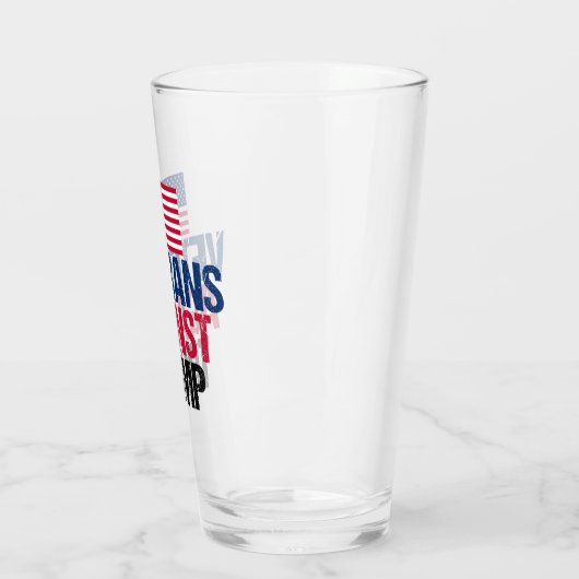 Veteranen tegen Trump Glas (Links)