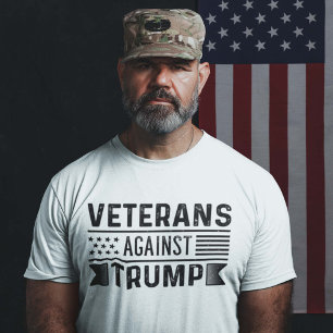Veteranen Tegen Trump T-shirt
