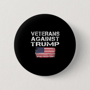 Veteranen Tegen Trump T-shirt Militair Vets Tegen  Ronde Button 5,7 Cm