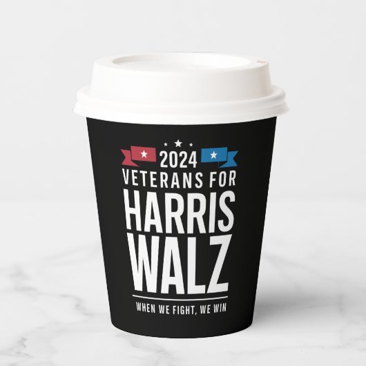 Veteranen voor Harris Walz 2024 Presidential Papieren Bekers (Voorkant)