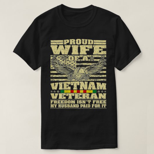 Veteranese militaire vrijheid is een proud vrouw u t-shirt (Design voorkant)