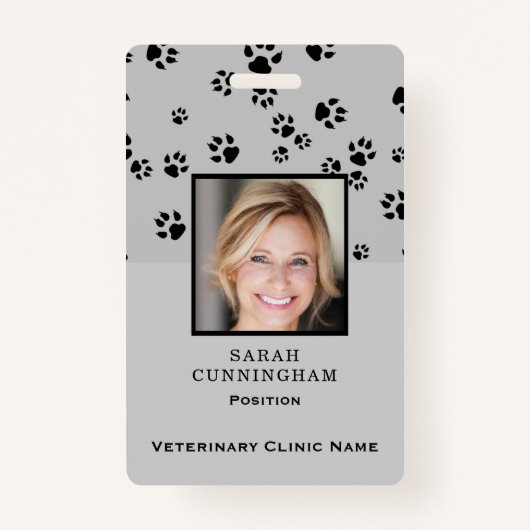 Veterinaire Clinic Cute Paw Print Photo ID Badge (Voorkant)
