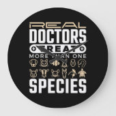 Veterinaire echte artsen behandelen meer dan één s grote klok (Voorkant)