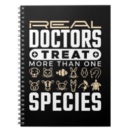 Veterinaire echte artsen behandelen meer dan één s notitieboek