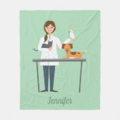 Veterinaire Vrouw met Dieren en Douanenaam Fleece Deken (Voorkant)