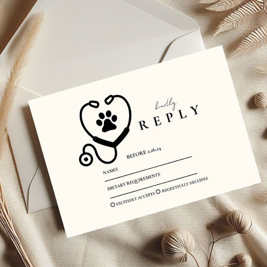 Veterinarian Graduation Party RSVP Kaartje