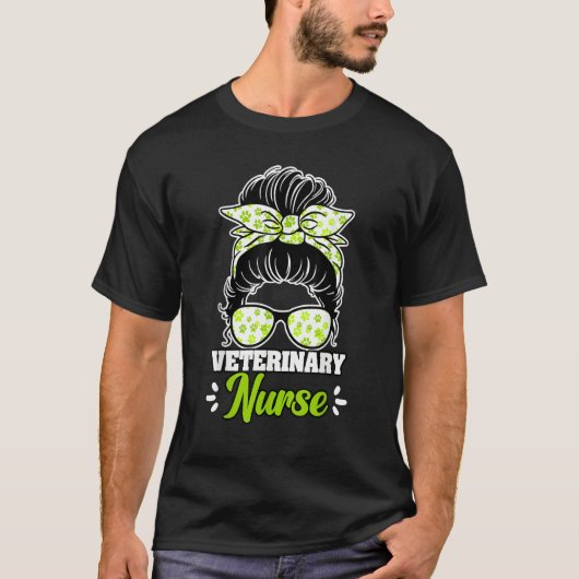 Veterinary Nurse Messy Bun For A Veterinary Medici T-shirt (Voorkant)