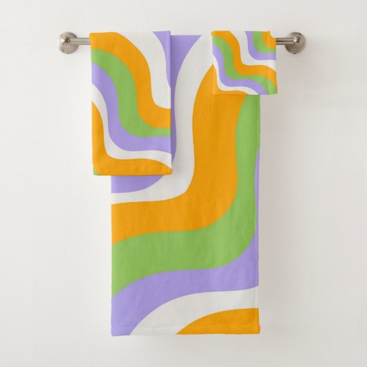 Vetgedrukte Abstracte Oranje groene Paarse Wavy St Bad Handdoek (Insitu)