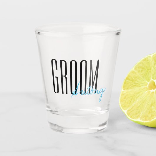 Vetgedrukte letters "Groom" Persoonlijke bruiloft Shot Glas (Voorkant)